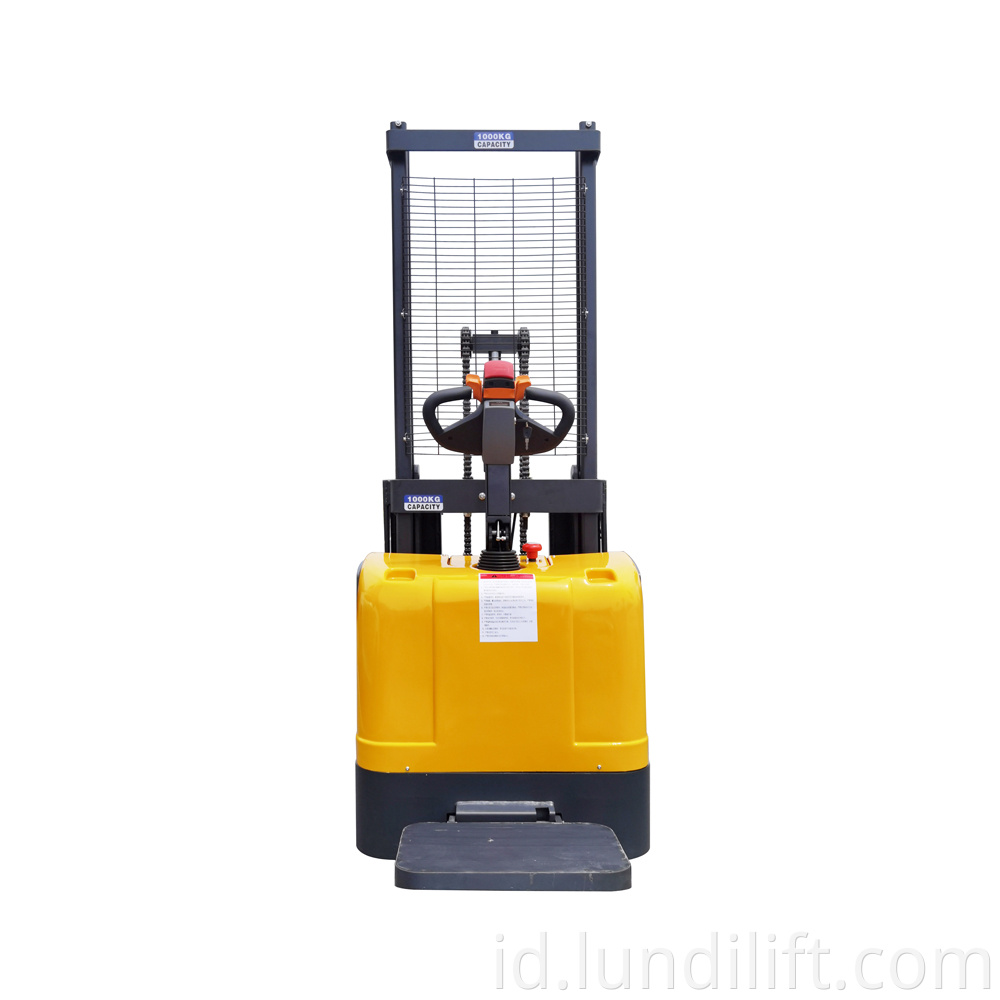 Electric Rider Stacker